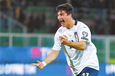 在第三轮比 在第三轮比